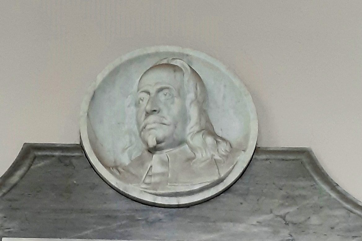 Giovanni Alfonso Borelli's memorial tablet, Messina - 04.jpg